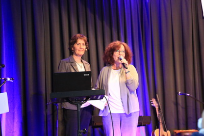 2025 05 24 Benefiz Karin und Elke